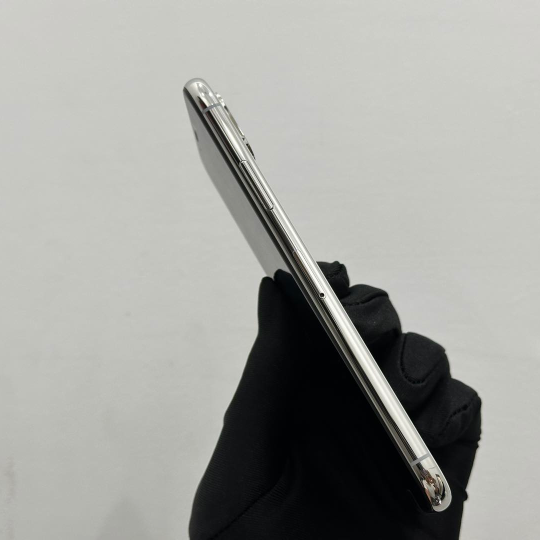 iPhone XS