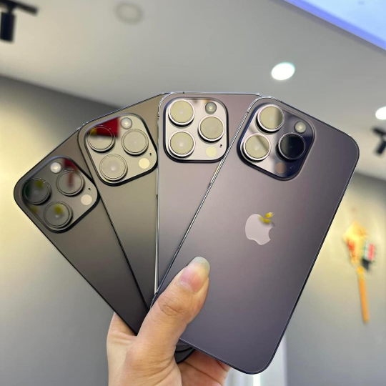 iPhone 14 PRO 