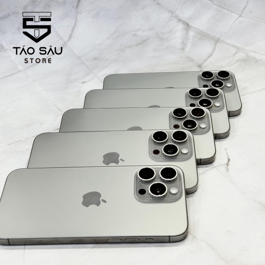 iPhone 15 PRO 