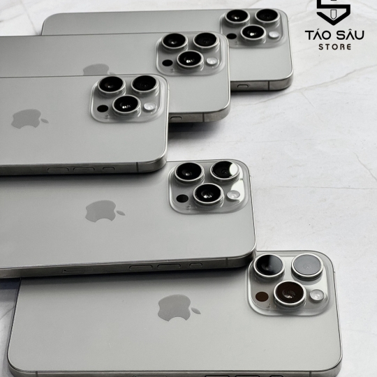 iPhone 15 PRO 