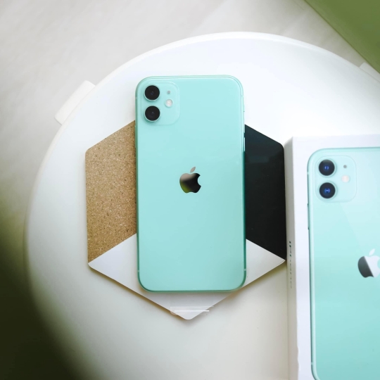 iPhone 11 
